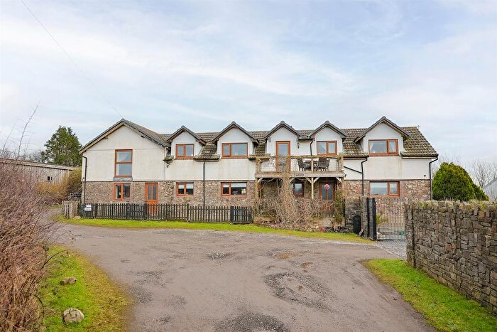6 Bedroom Semi-Detached House For Sale In Ty Dythel Amp; Dythel Cottage, Pen-Y-Mynydd, Llanelli, SA15