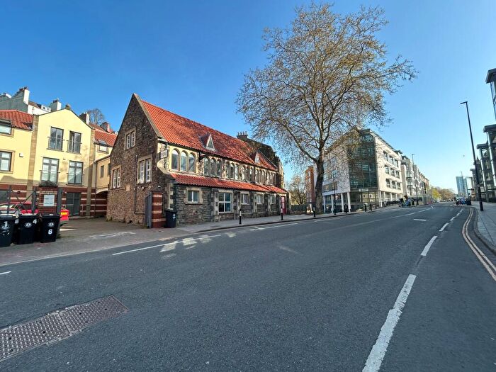 2 Bedroom Apartment To Rent In St Georges Court, Bristol, BS1