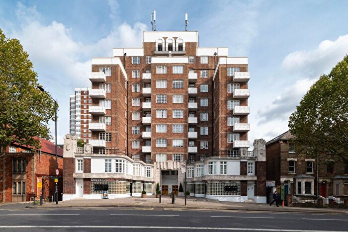 2 Bedroom Flat To Rent In Shepherds Bush Road, London, W6