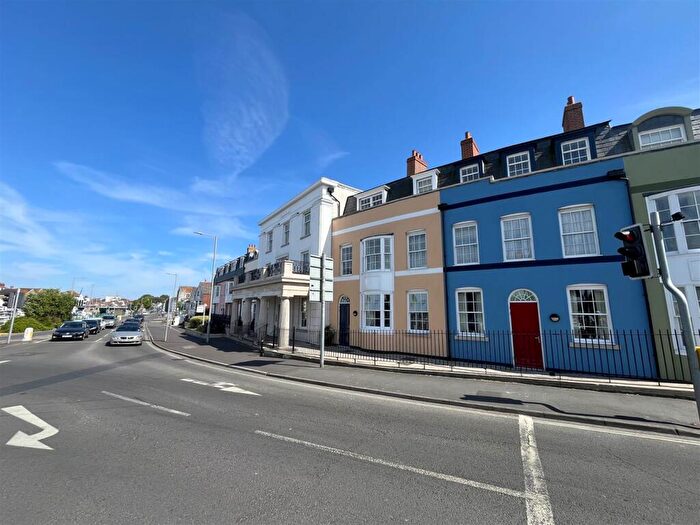 2 Bedroom Retirement Property For Sale In North Quay Trinity Street, Weymouth, DT4