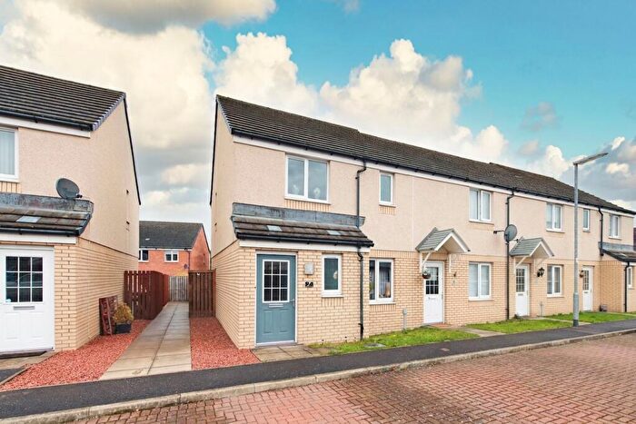 3 Bedroom End Of Terrace House For Sale In Renton Drive, Bathgate, EH48