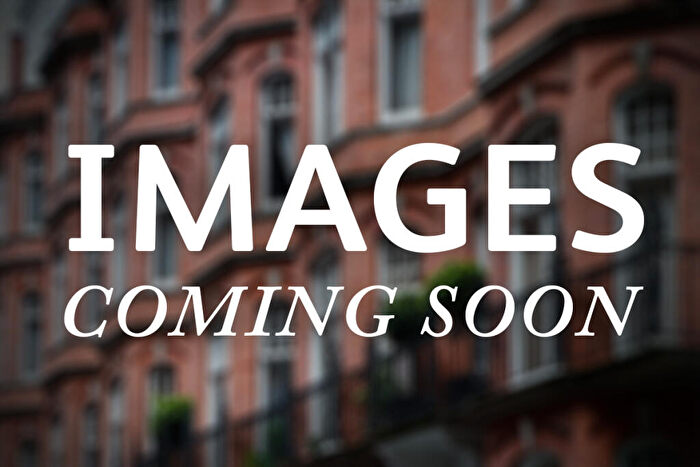 1 Bedroom Flat To Rent In - Goswell Road, Angel Southside, EC1V