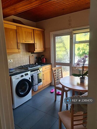 1 Bedroom Maisonette To Rent In Southview Avenue, London, NW10