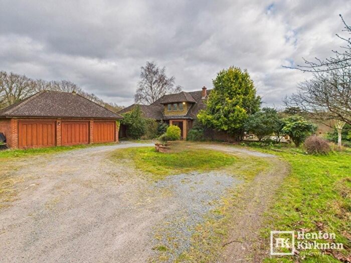 4 Bedroom Detached House For Sale In Whites Hill, Stock, Ingatestone, CM4