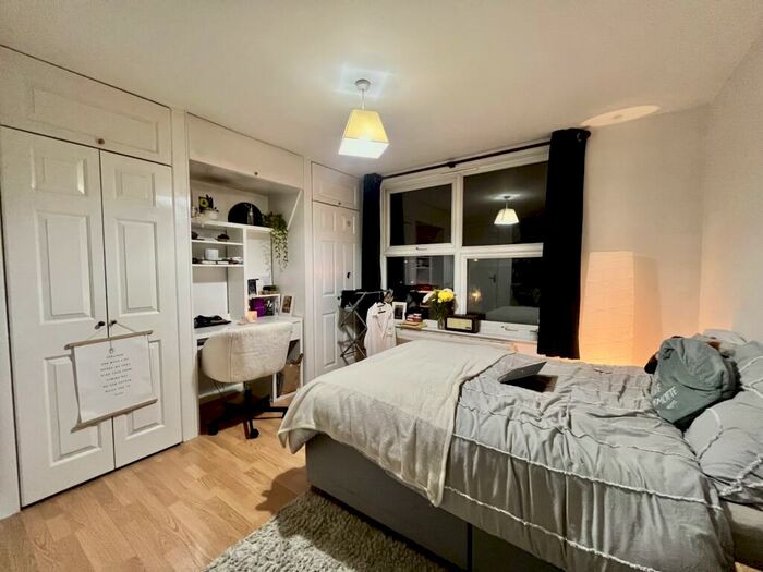 Studio To Rent In Clarendon Rise, Lewisham, SE13