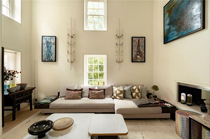 4 Bedroom Flat To Rent In Academy Gardens, Duchess Of Bedford Walk, Kensington, W8