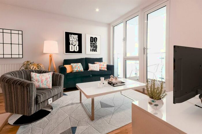 1 Bedroom Flat To Rent In Bedroom Property In London, E15