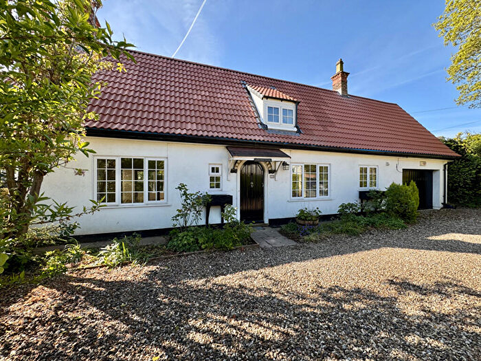 4 Bedroom Detached House For Sale In East End, Walkington, HU17