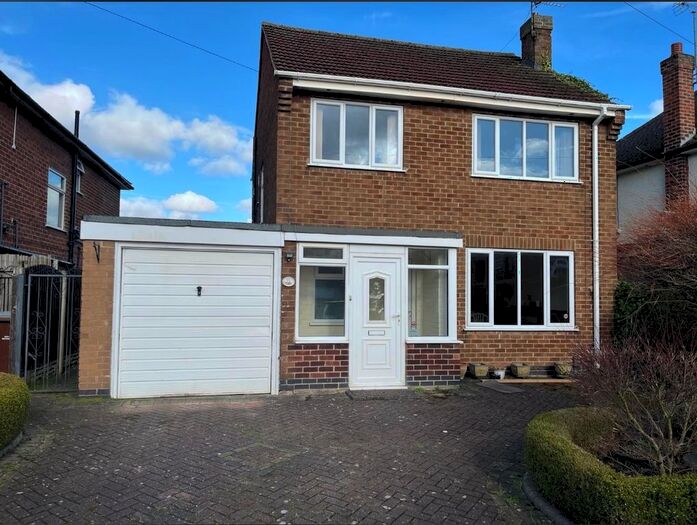 3 Bedroom Detached House To Rent In Mapledene Crescent, Wollaton, Nottingham, NG8