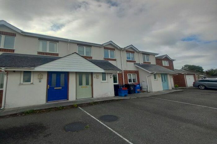 2 Bedroom Property To Rent In Hen Lon Dyfnia, Llanfairpwllgwyngyll, LL61