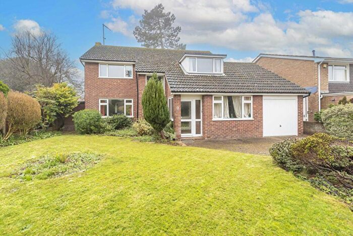 4 Bedroom Detached House For Sale In Hazely, Tring, HP23