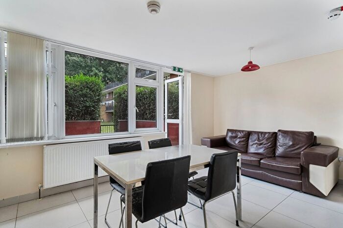 4 Bedroom Flat To Rent In New Place Square, Bermondsey, SE16