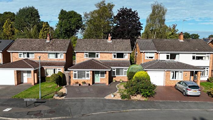4 Bedroom Detached House For Sale In Amherst Road, Kenilworth, Warwickshire, CV8