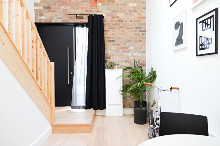 1 Bedroom Duplex To Rent In Milton Street, Sheffield, S3