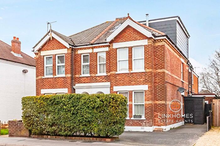 6 Bedroom Semi Detached House For Sale In Ashley Road, Poole, BH14