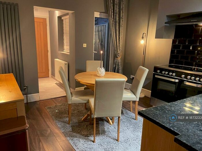 2 Bedroom Terraced House To Rent In Huntingdon Road, Coventry, CV5