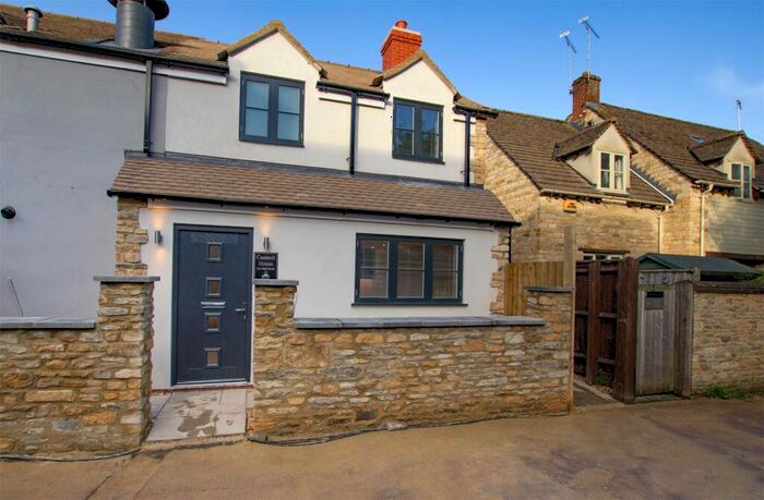 1 Bedroom End Of Terrace House To Rent In High Street, Witney, Oxfordshire, OX28