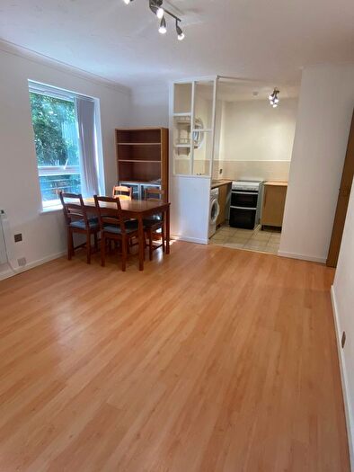 2 Bedroom Flat To Rent In Old Station Drive, Cheltenham, GL53