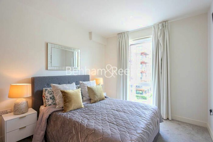 2 Bedroom Flat To Rent In Thunderer Walk, Royal Arsenal Riverside, SE18