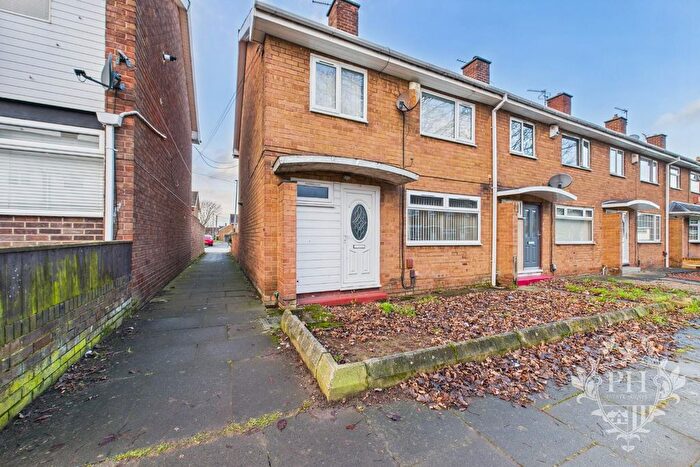 3 Bedroom End Terrace House For Sale In Kirkstall Avenue, Middlesbrough, TS3