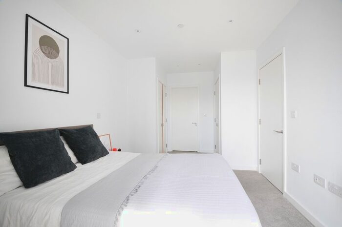 2 Bedroom Flat To Rent In Bury Street, Salford, M3