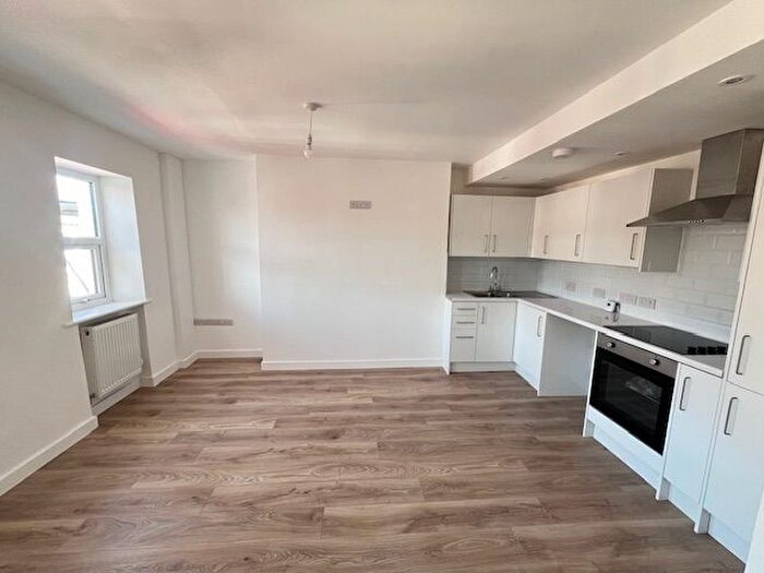 2 Bedroom Flat To Rent In Canterbury Road, Margate, CT9