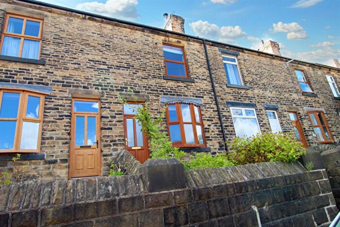 4 Bedroom Terraced House To Rent In Green Road, Penistone, Sheffield, S36
