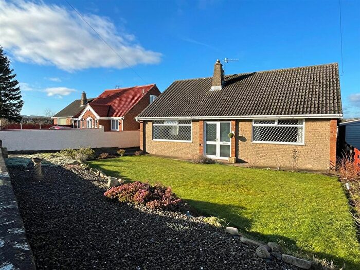 3 Bedroom Detached Bungalow For Sale In Carr House Lane, Cayton, YO11