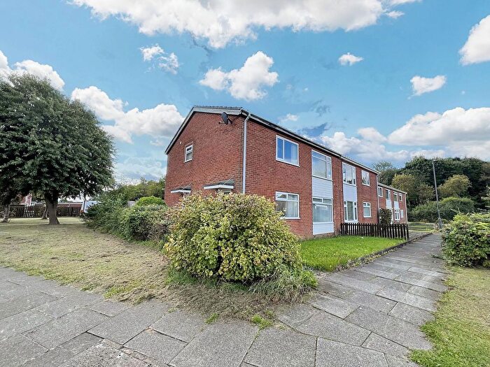 2 Bedroom Flat To Rent In Canterbury Avenue, Wallsend, NE28