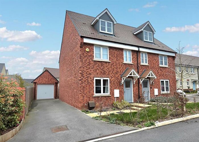 4 Bedroom Semi-Detached House For Sale In Huntsman Drive, Brockworth, Gloucester, GL3