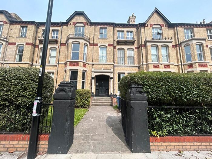 1 Bedroom Apartment To Rent In Princes Avenue, L8