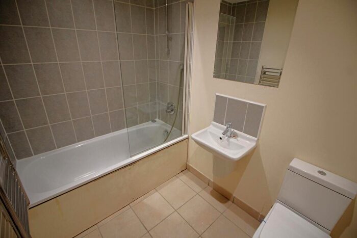 1 Bedroom Flat To Rent In Rowan Way, Salford, M7