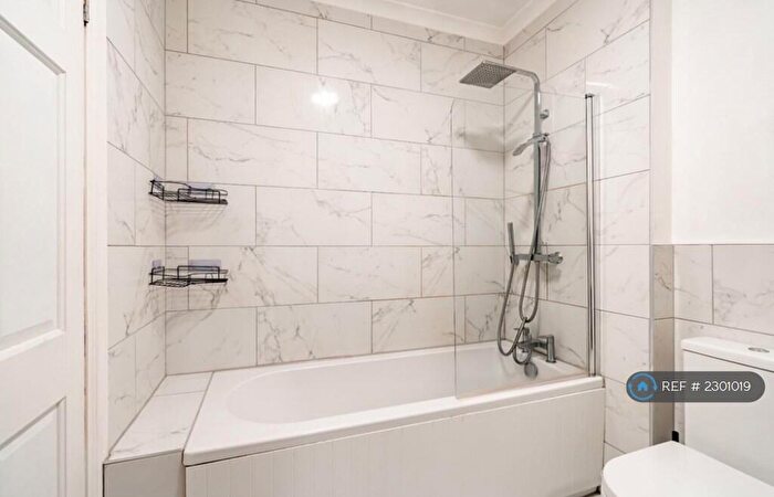 1 Bedroom Flat To Rent In Morningside Gardens, Edinburgh, EH10