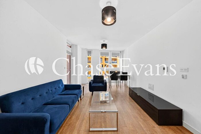 1 Bedroom Flat For Sale In Ossel Court, Enderby Wharf, Telegraph Avenue, Greenwich, SE10