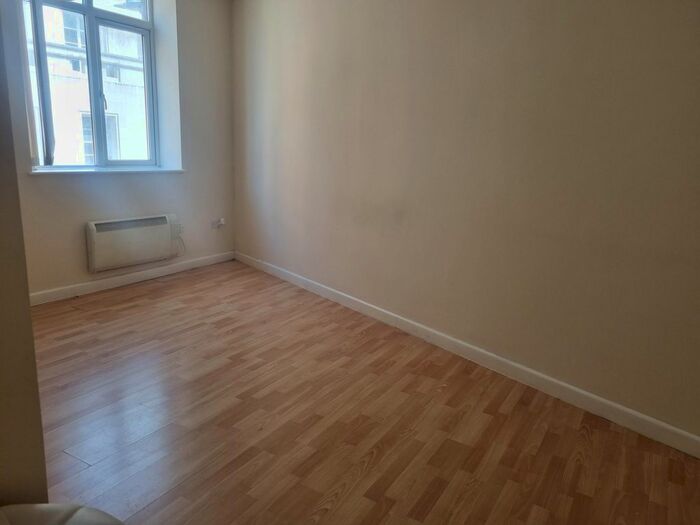 1 Bedroom Flat To Rent In Upper George Street, Luton, LU1