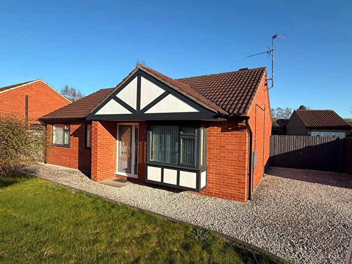 3 Bedroom Detached Bungalow For Sale In Staffordshire Crescent, Lincoln, LN6