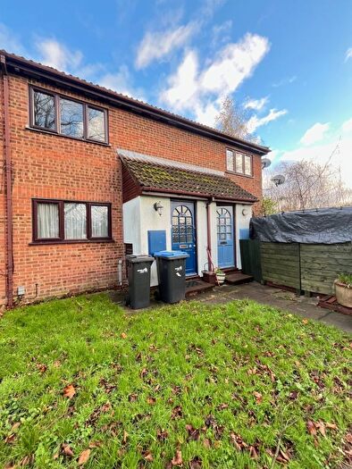 1 Bedroom Flat To Rent In Cornish Court, Bridlington Road, London, N9