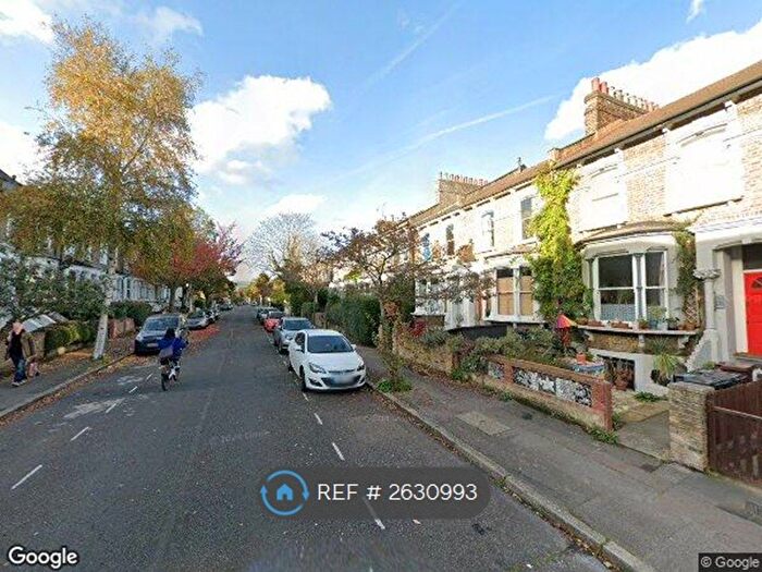 1 Bedroom Flat To Rent In Maury Road, London, N16