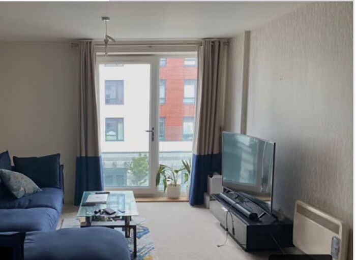 2 Bedroom Flat To Rent In South Shore, Ocean Drive, Gillingham, Kent, ME7