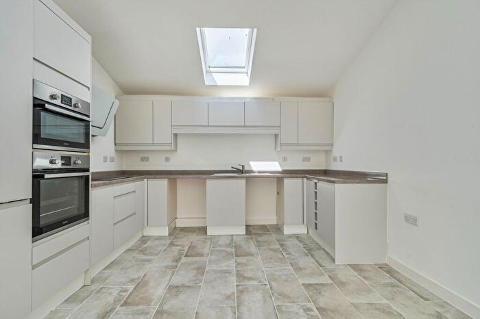 2 Bedroom Detached Bungalow For Sale In Bath Road, Warminster, BA12