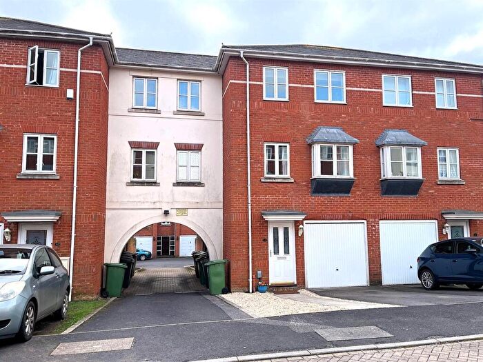 5 Bedroom Town House For Sale In Addington Court, Horseguards, Exeter, EX4