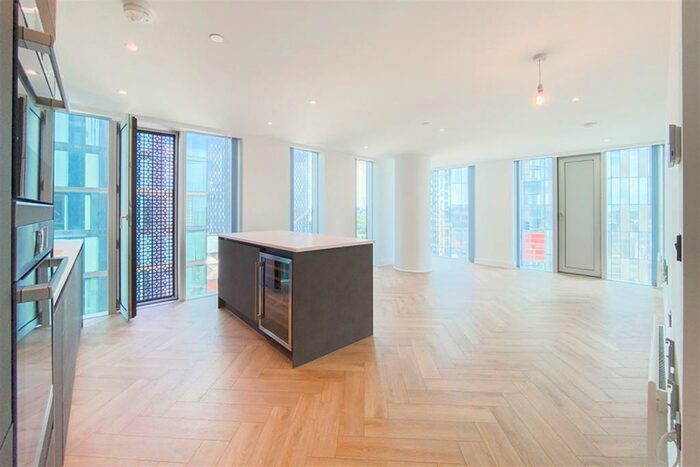 2 Bedroom Apartment To Rent In Elizabeth Tower, M15