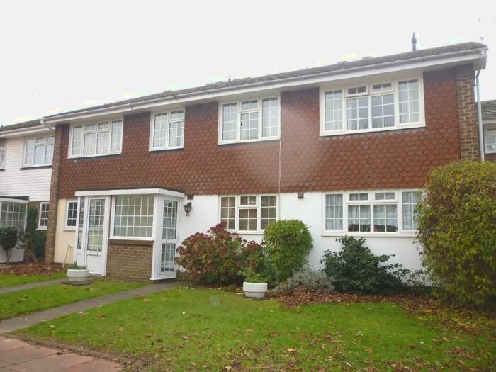 3 Bedroom Property To Rent In Victoria Park Gardens, Worthing, BN11