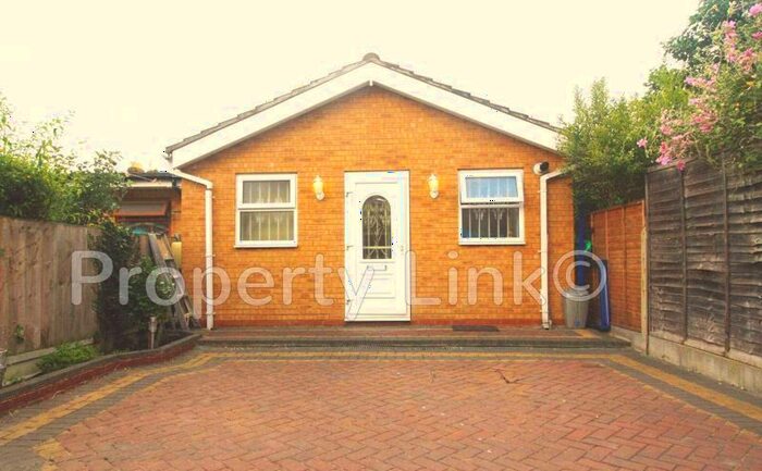 1 Bedroom Flat To Rent In Christchurch Road, Ilford, IG1