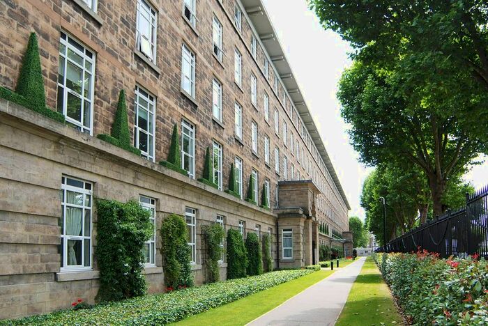 2 Bedroom Flat For Sale In Bromyard Avenue, East Acton, London, W3