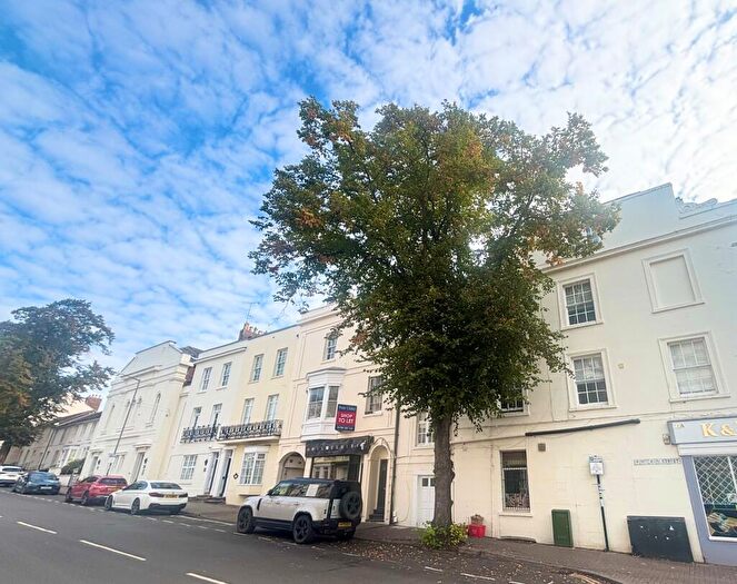 1 Bedroom Flat To Rent In Portland Street, Leamington Spa, CV32