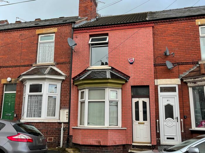 3 Bedroom Terraced House To Rent In Carr View Avenue, Doncaster, DN4