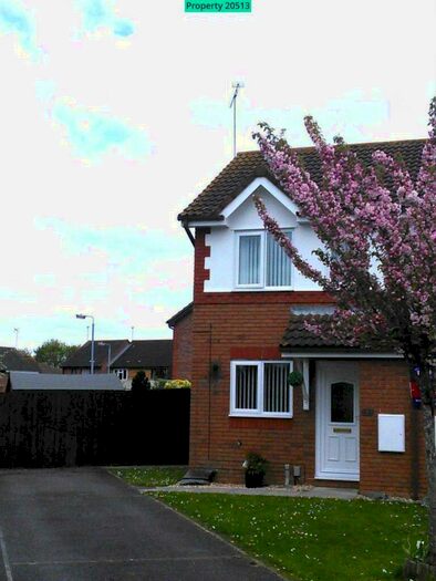 2 Bedroom Semi-Detached House To Rent In Moorhen Close, Swindon, SN3