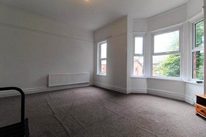 1 Bedroom Flat To Rent In Cresswell Grove, West Didsbury, M20