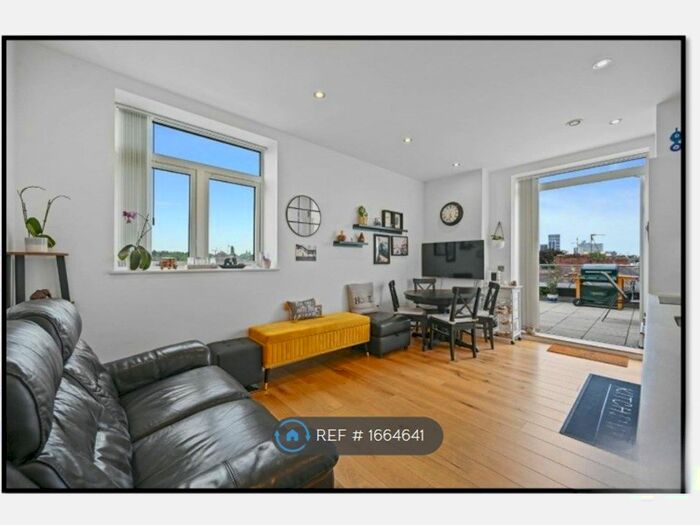 1 Bedroom Flat To Rent In Fraser Road, London, UB6
